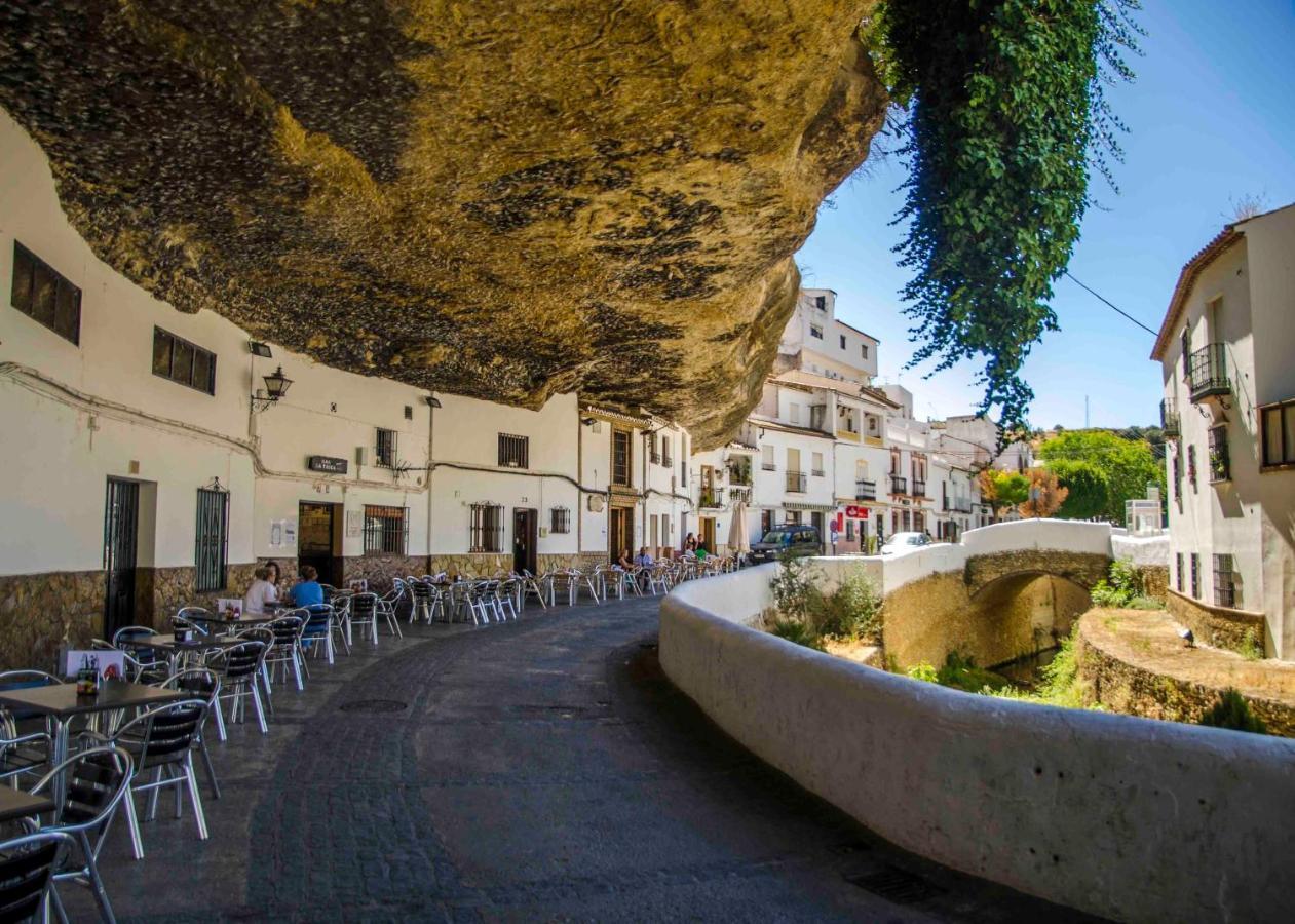 Casa Aveda Villa Setenil De Las Bodegas Luaran gambar