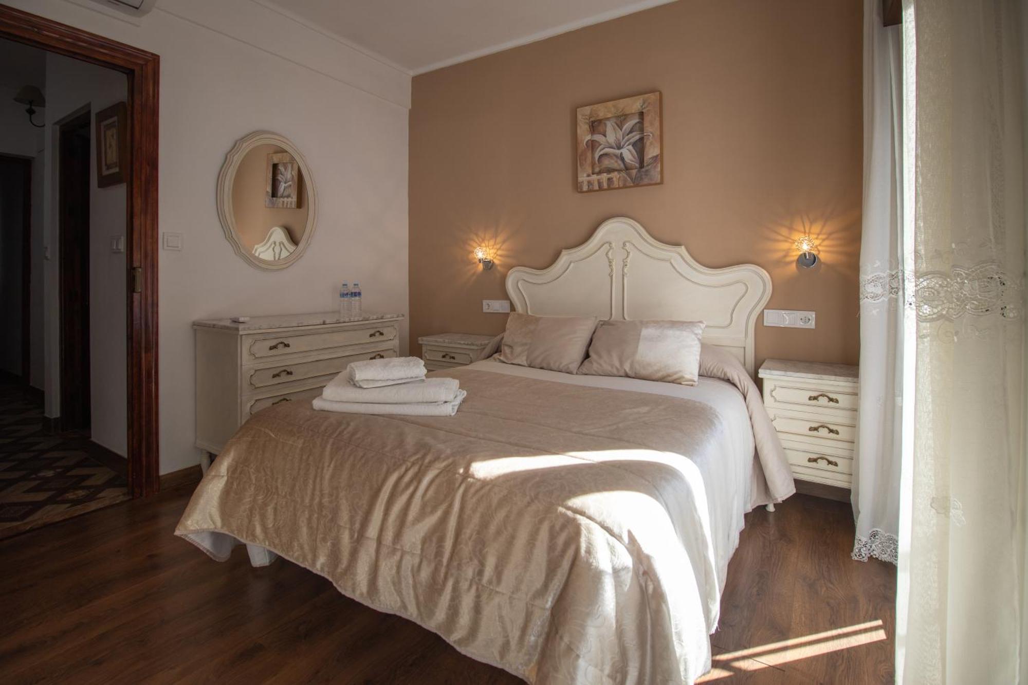 Casa Aveda Villa Setenil De Las Bodegas Luaran gambar